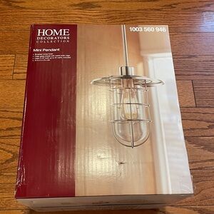 NWT light fixture Brushed Nickel Fisherman Style Mini Pendant